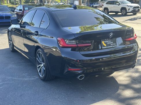 Used 2019 BMW 330i Sedan w/ Premium Package image 11