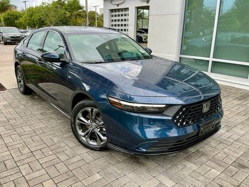 Certified 2024 Honda Accord EX-L image 1