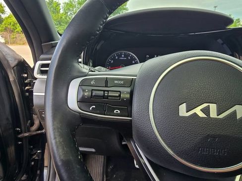 Used 2023 Kia K5 GT-Line AWD/4WD image 28