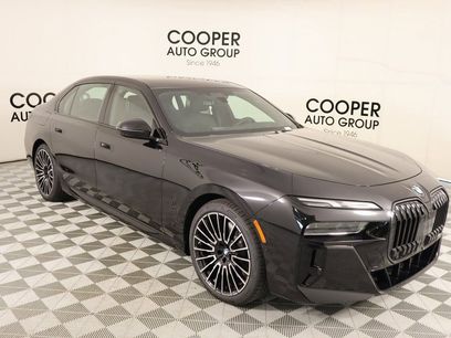 New 2025 BMW 760i xDrive