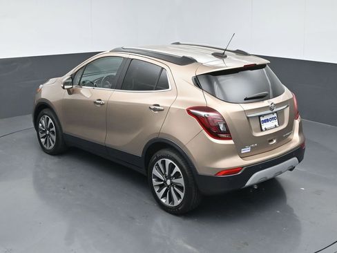 Used 2018 Buick Encore Premium image 41
