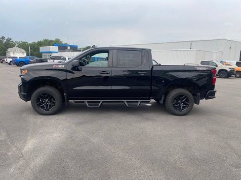 Used 2021 Chevrolet Silverado 1500 Custom Trail Boss w/ Midnight Edition AWD/4WD image 18