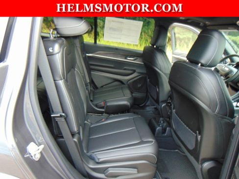 New 2025 Jeep Grand Cherokee L Limited AWD/4WD image 39