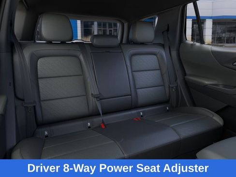 New 2026 Chevrolet Equinox LT w/ Convenience Package II FWD image 18
