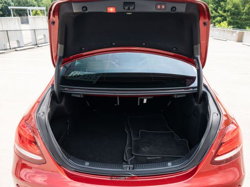 Used 2019 Mercedes-Benz E 300 image 48