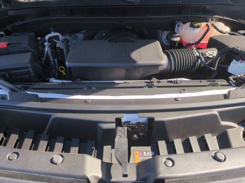 Certified 2024 Chevrolet Suburban High Country image 31