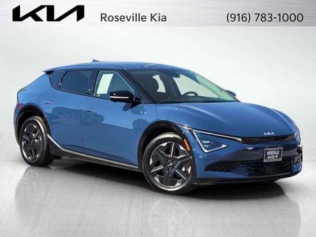 Certified 2025 Kia EV6 Wind AWD/4WD image 1