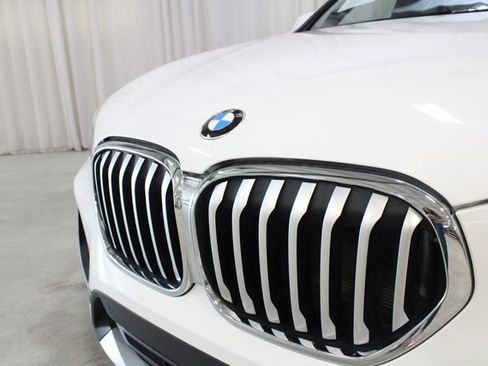 Used 2020 BMW X1 xDrive28i w/ Convenience Package AWD/4WD image 34