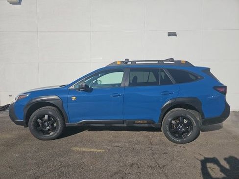 Used 2025 Subaru Outback Wilderness image 7
