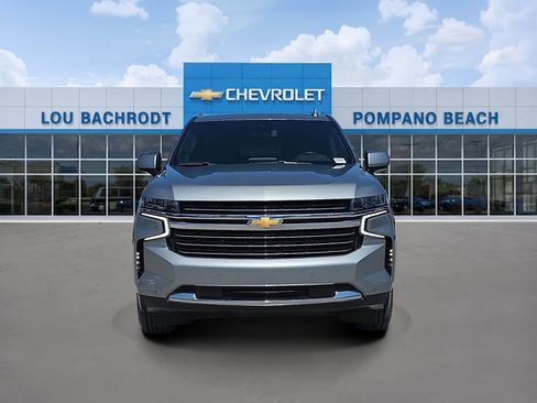 Used 2024 Chevrolet Tahoe LT AWD/4WD image 2
