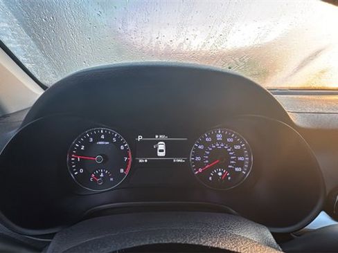Used 2024 Kia Forte LXS image 14