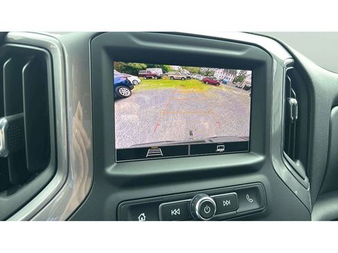 Used 2023 Chevrolet Silverado 1500 Custom w/ Rally Edition AWD/4WD image 17