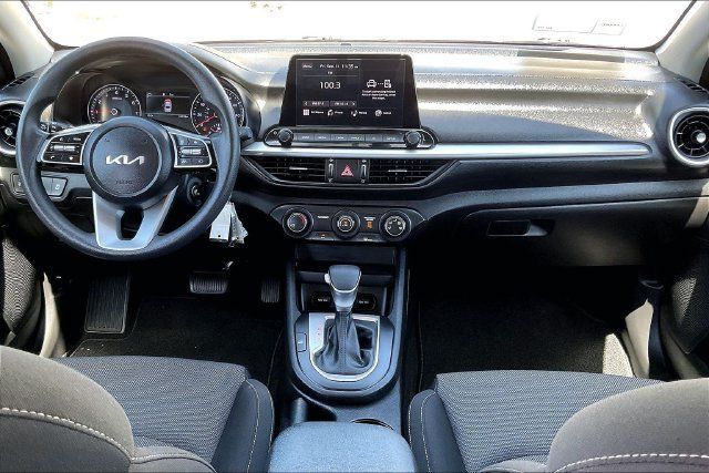 Used 2023 Kia Forte LXS FWD image 15