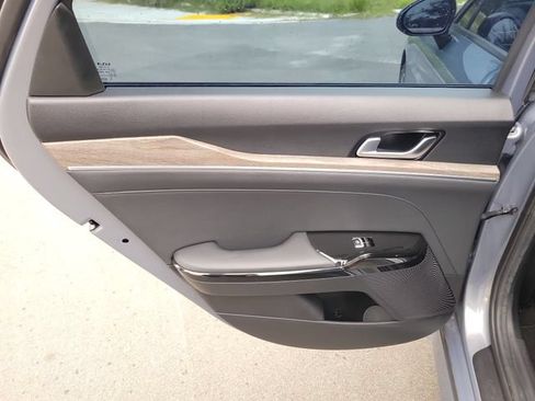 Used 2023 Kia K5 EX FWD image 13