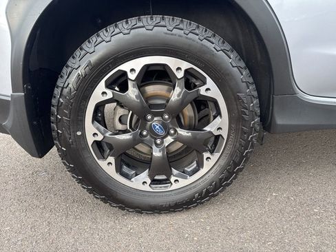 Used 2021 Subaru Crosstrek 2.0i image 9