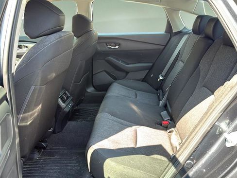 Used 2025 Honda Accord LX image 14