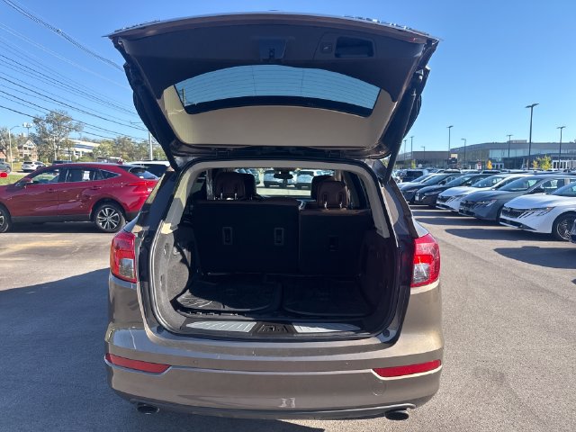 Used 2017 Buick Envision Premium AWD/4WD image 9