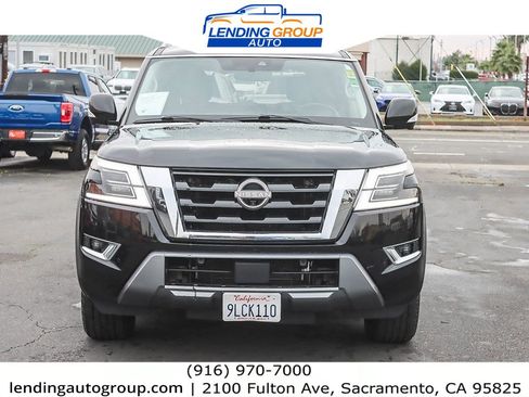 Used 2021 Nissan Armada SL w/ Captain's Chairs Package image 6