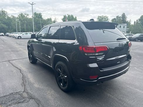 Used 2015 Jeep Grand Cherokee Altitude AWD/4WD image 5