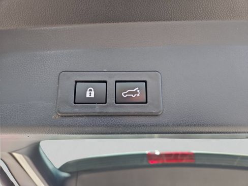 Used 2021 Subaru Ascent Limited w/ Technology Package AWD/4WD image 25