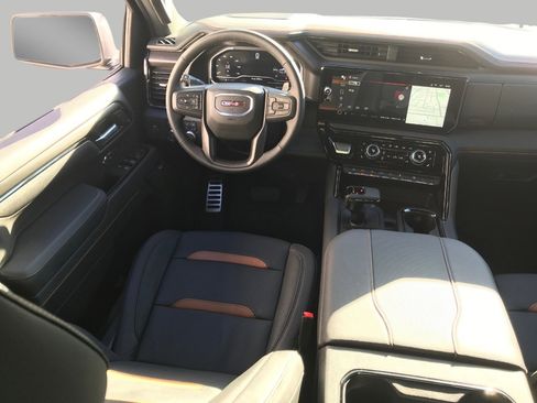 New 2025 GMC Sierra 1500 AT4 w/ AT4 Premium Package image 11