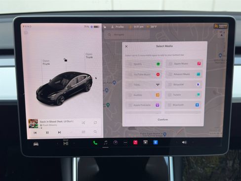 Used 2019 Tesla Model 3 Standard Range Plus image 29