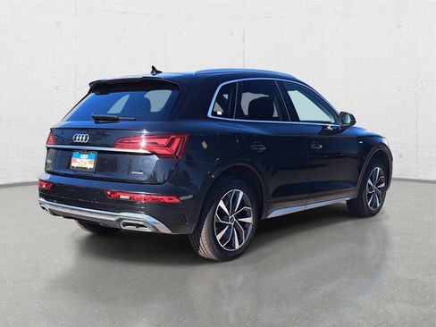 Used 2023 Audi Q5 2.0T Premium Plus w/ Premium Plus Package image 5