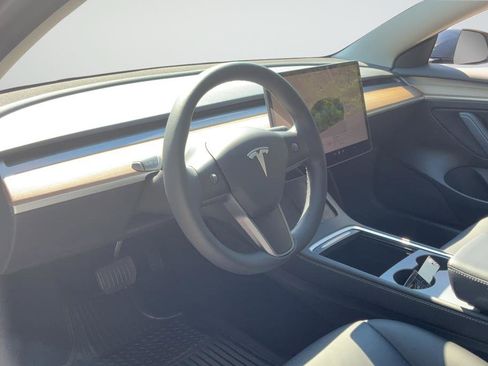 Used 2023 Tesla Model 3 Standard Range RWD image 24