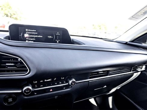 Certified 2025 MAZDA CX-30 AWD 2.5 S w/ Preferred Package image 23