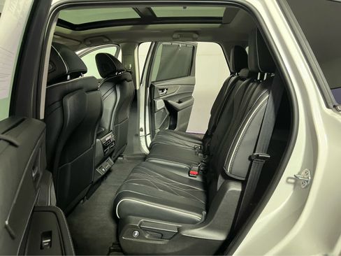 Used 2026 Acura MDX w/ Advance Package AWD/4WD image 25