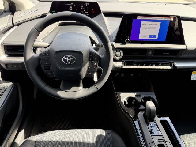 New 2027 Toyota Prius LE FWD image 10