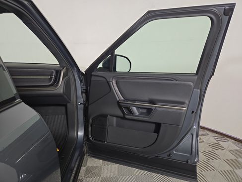 Used 2023 Rivian R1T Adventure AWD/4WD image 18