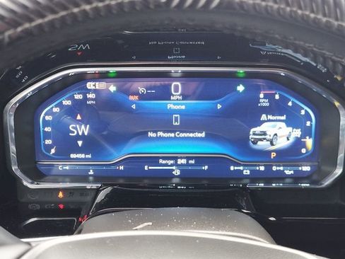 Used 2024 Chevrolet Silverado 1500 LT Trail Boss w/ LT Trail Boss Premium Package image 13