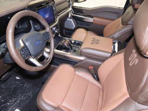 New 2025 Ford F150 King Ranch image 28