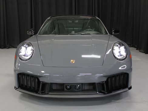 New 2025 Porsche 911 Carrera 4 GTS image 10
