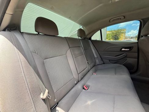 Used 2013 Chevrolet Malibu LS image 18