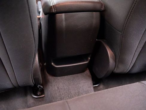 Used 2018 Ford Focus SE image 17