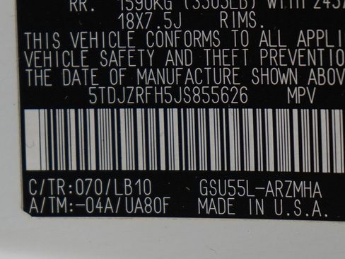 Used 2018 Toyota Highlander XLE image 24