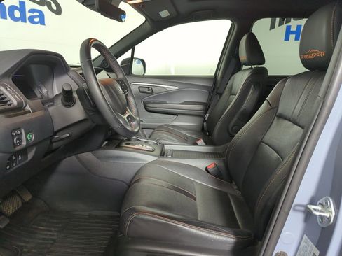 Certified 2022 Honda Passport TrailSport image 8