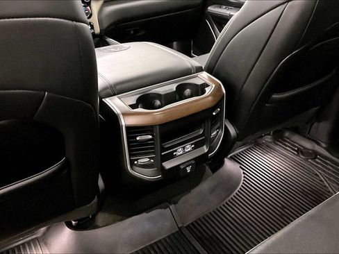 Used 2021 RAM 1500 Laramie image 11