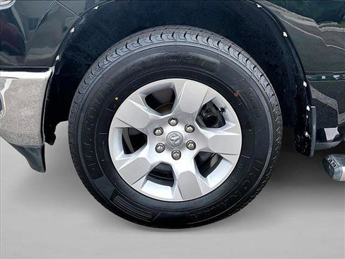 Used 2019 RAM 1500 Big Horn image 10