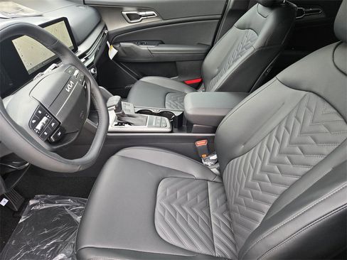 New 2026 Kia Sportage X-Line w/ X-Line Technology Package image 9