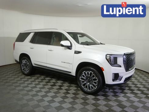 Used 2023 GMC Yukon Denali Ultimate image 1