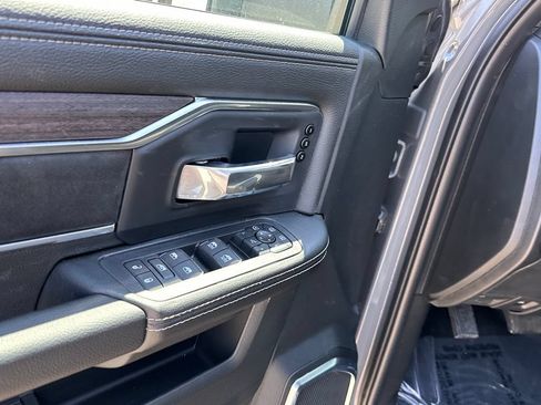 New 2026 RAM 2500 Laramie w/ Night Edition AWD/4WD image 17