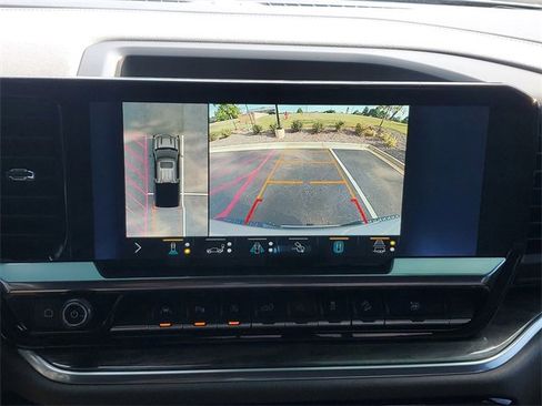 Used 2022 Chevrolet Silverado 1500 LTZ w/ LTZ Premium Package image 29