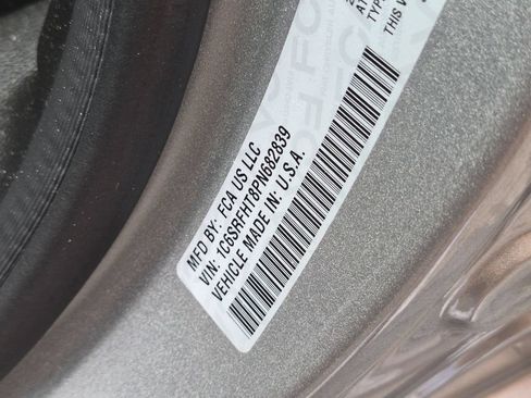 Used 2023 RAM 1500 Limited AWD/4WD image 37