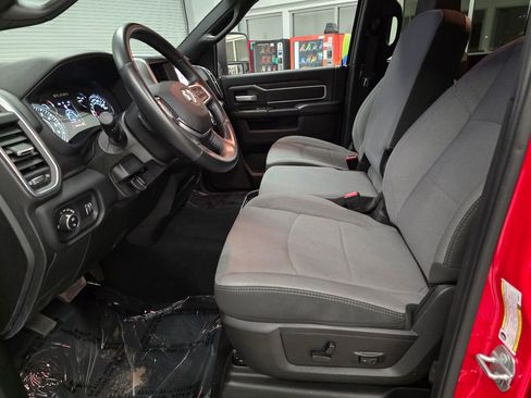 Used 2024 RAM 2500 Big Horn w/ Bed Utility Group image 20