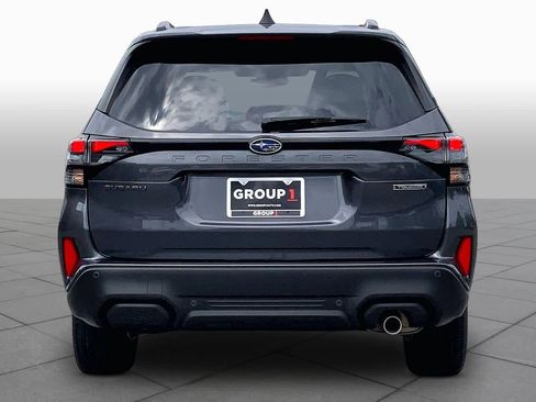 Used 2025 Subaru Forester Touring AWD/4WD image 5