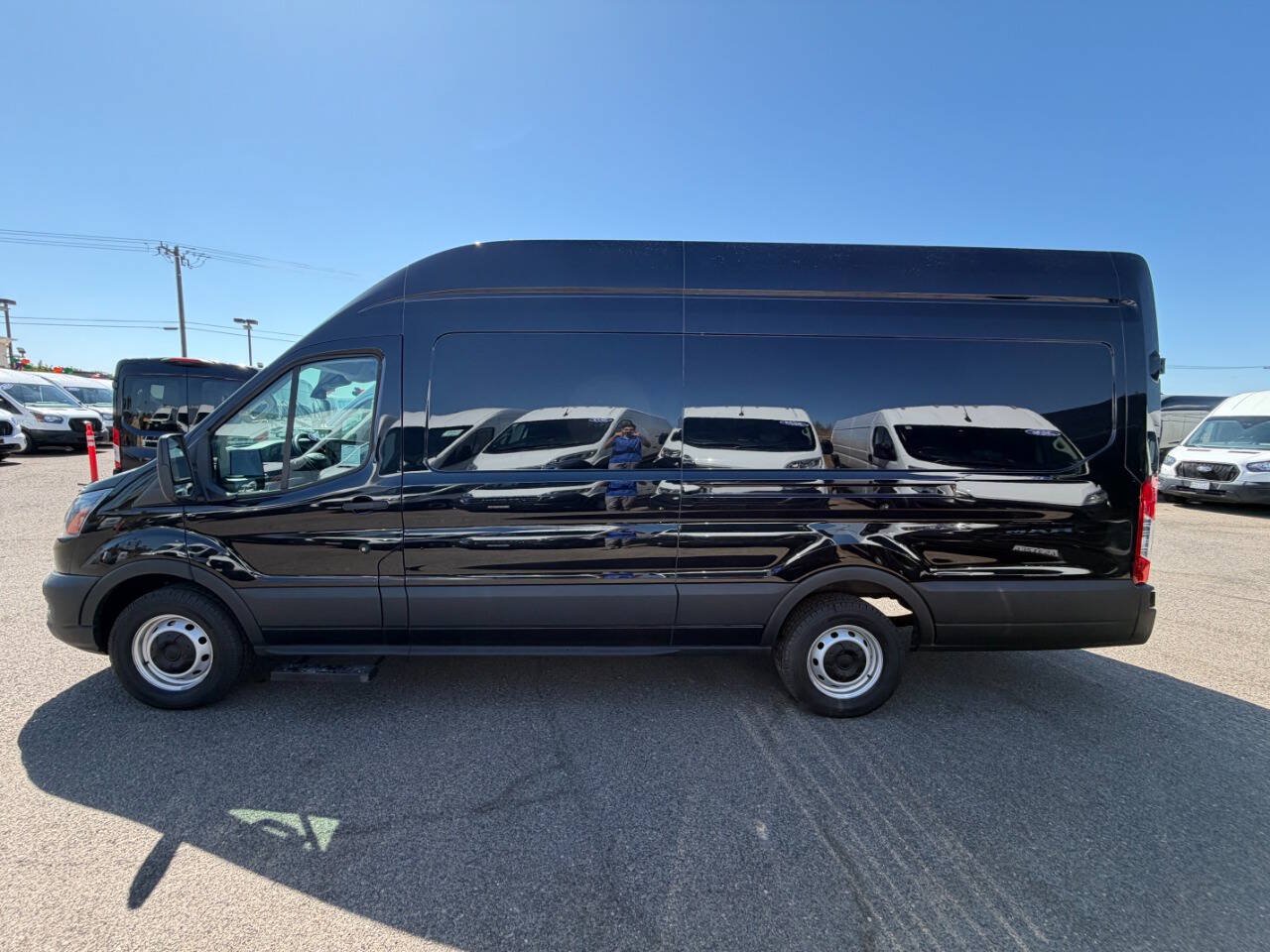 Used 2023 Ford Transit 250 148 High Roof Extended w/ Load Area Protection Package RWD image 11