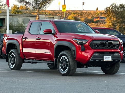 New 2025 Toyota Tacoma TRD Off-Road image 8